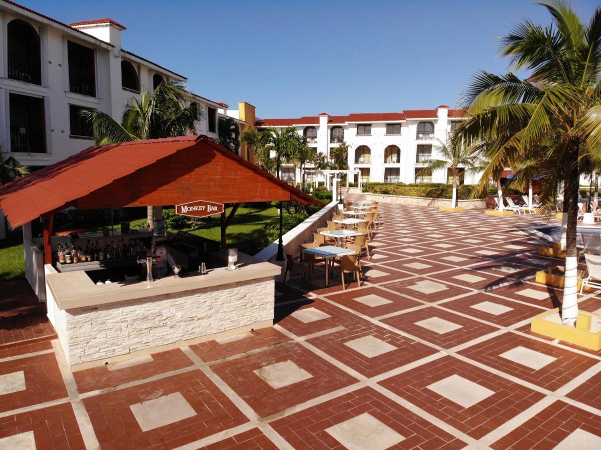 Cozumel Hotel & Resort Trademark Collection By Wyndham Екстериор снимка